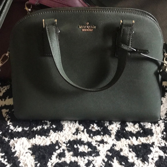 Purses SOLD!!!! - Picture 1 of 3